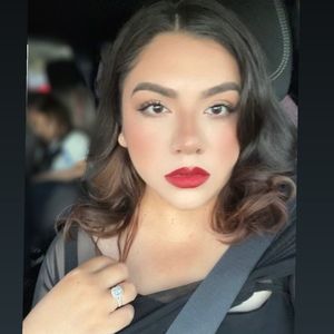 Meet your Posher, Antonietta